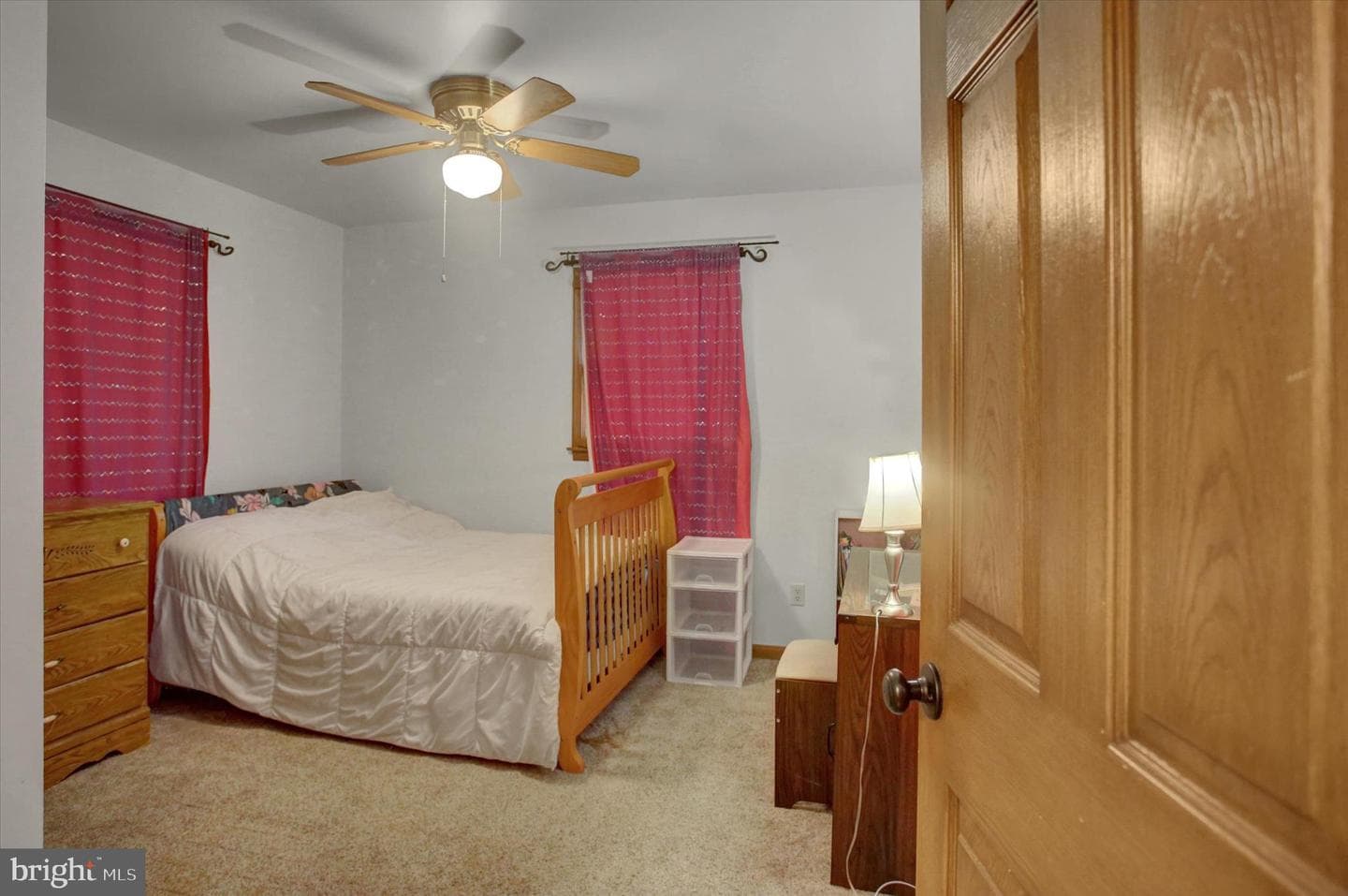 64 Diller Drive photo 27
