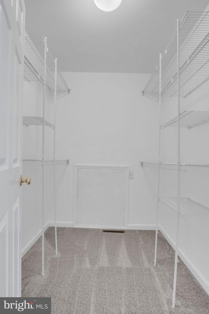 5 Meade Drive photo 14