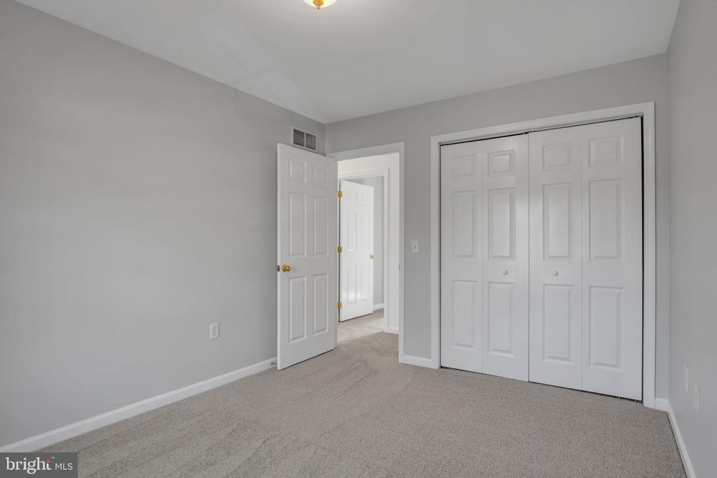 5 Meade Drive photo 20