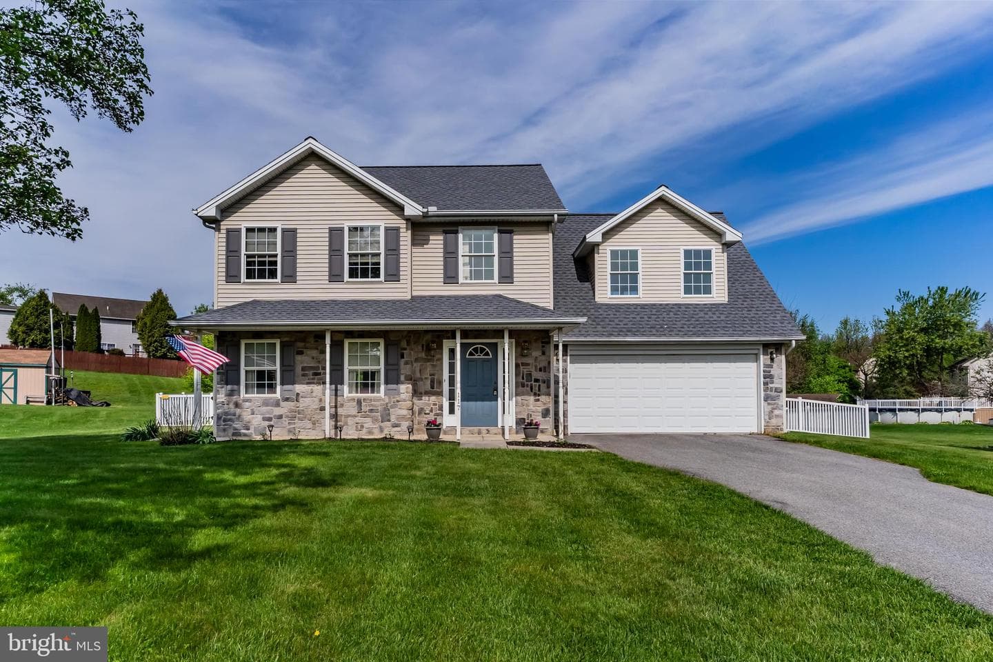 117 Woodview