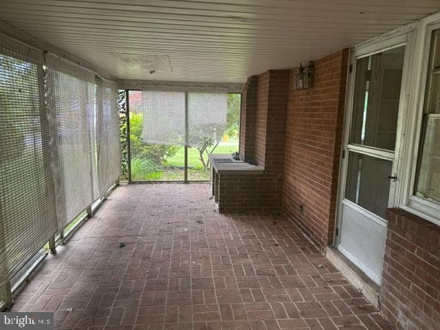 112 Old Mill Drive photo 5
