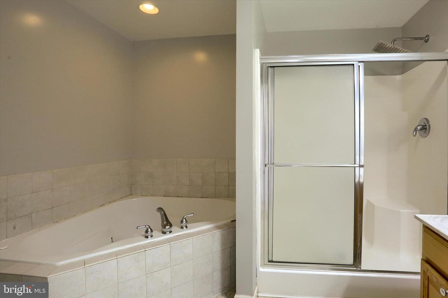 1147 Cross Creek Drive photo 20