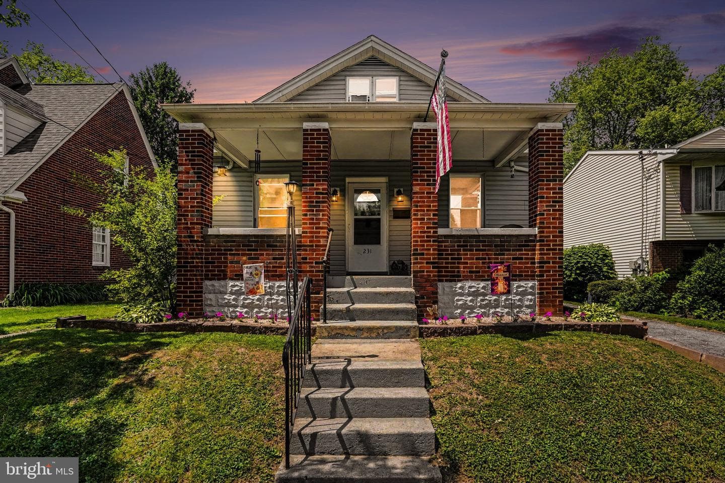 231 Walton Street photo 29