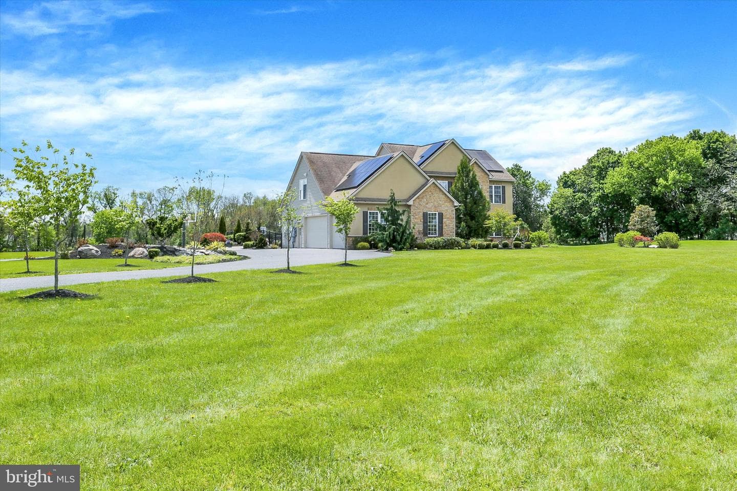 107 Woods Drive photo 3