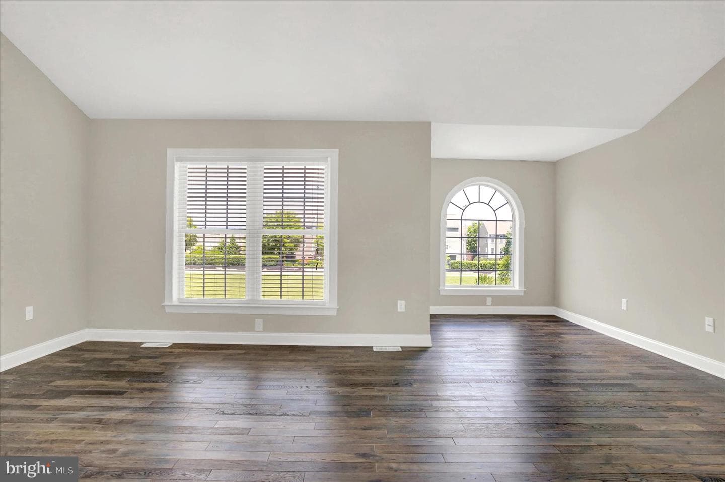 107 Woods Drive photo 32