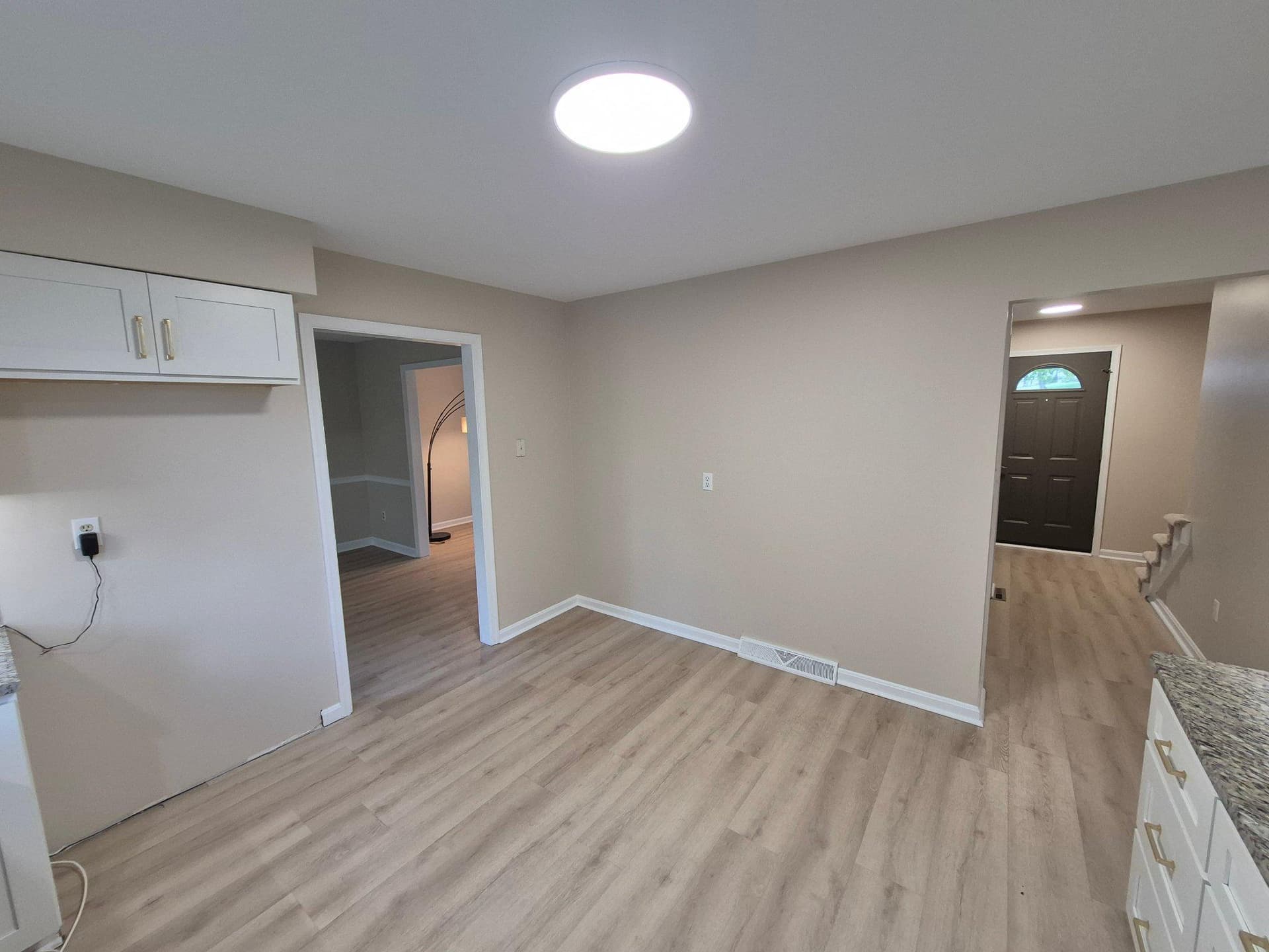 1406 Princeton Road photo 18