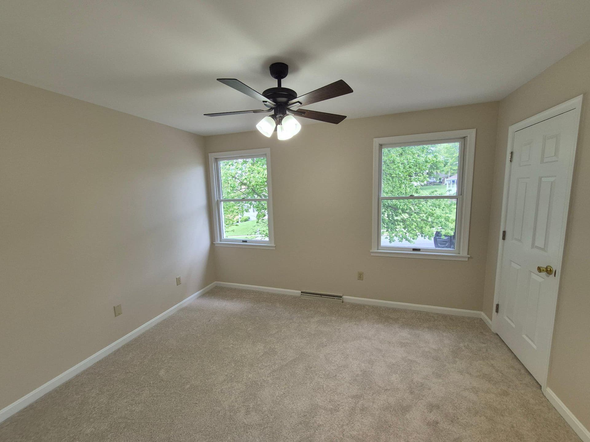 1406 Princeton Road photo 32