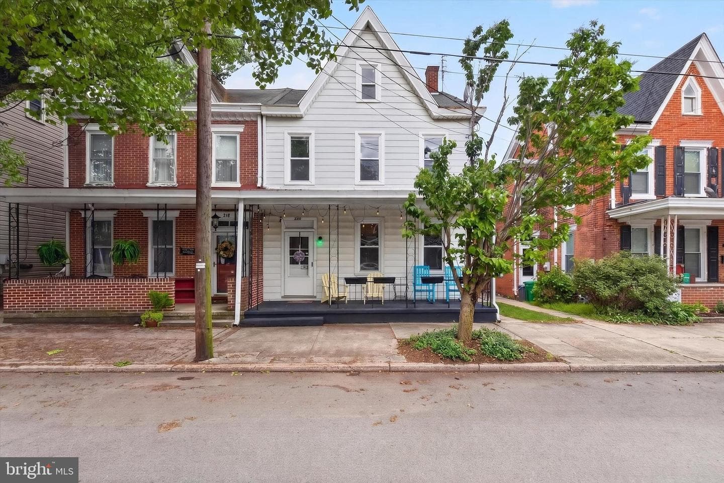 220 N College Street