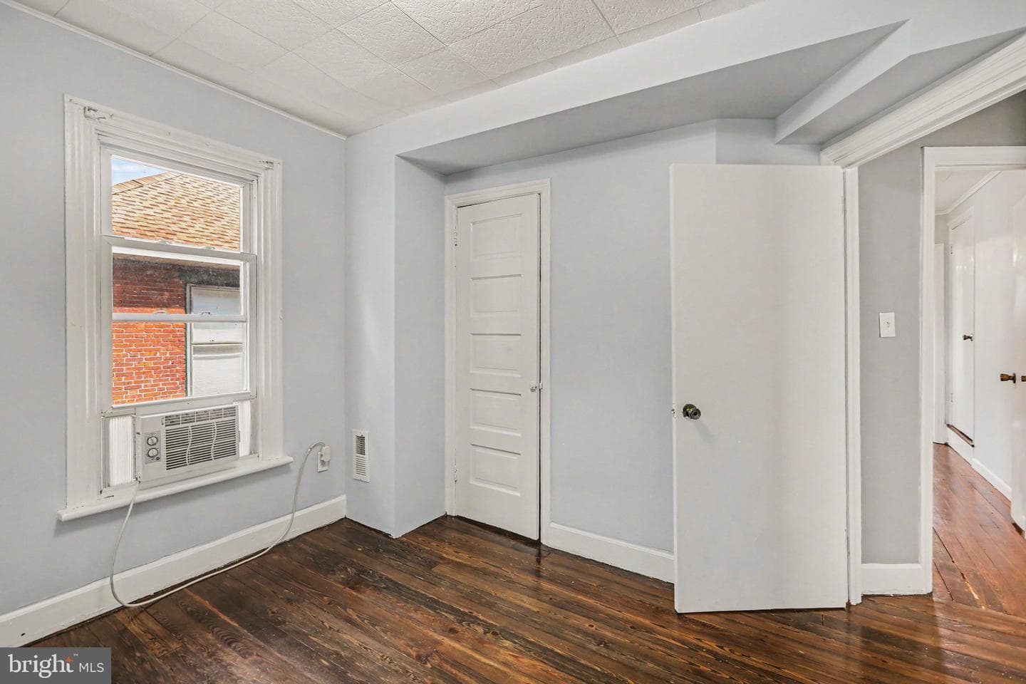 311 10th Street photo 22