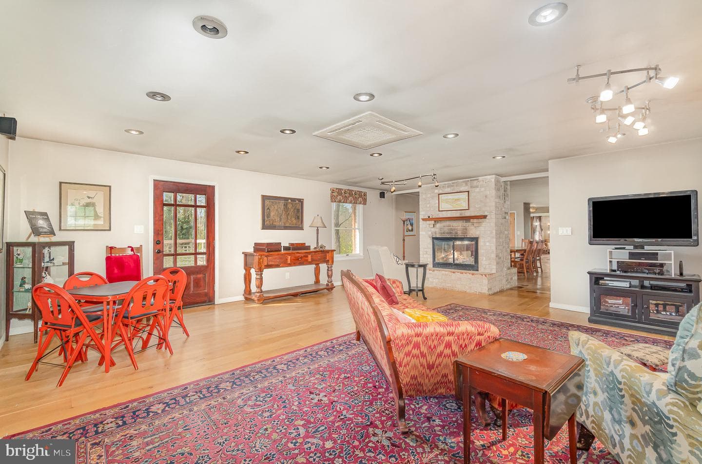 99 Fogelsanger Road photo 13