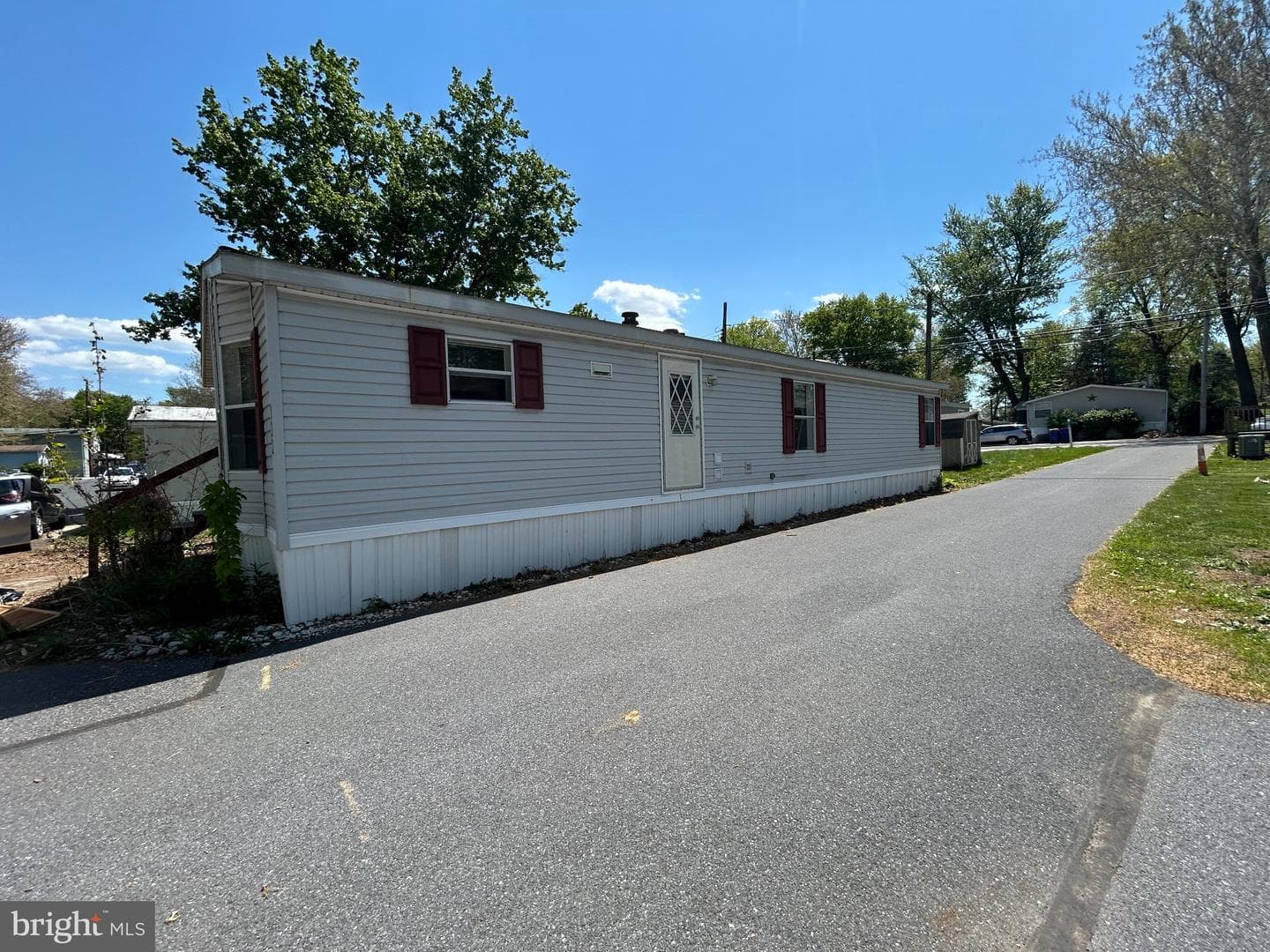 132 Virginia Beach Ave photo 4