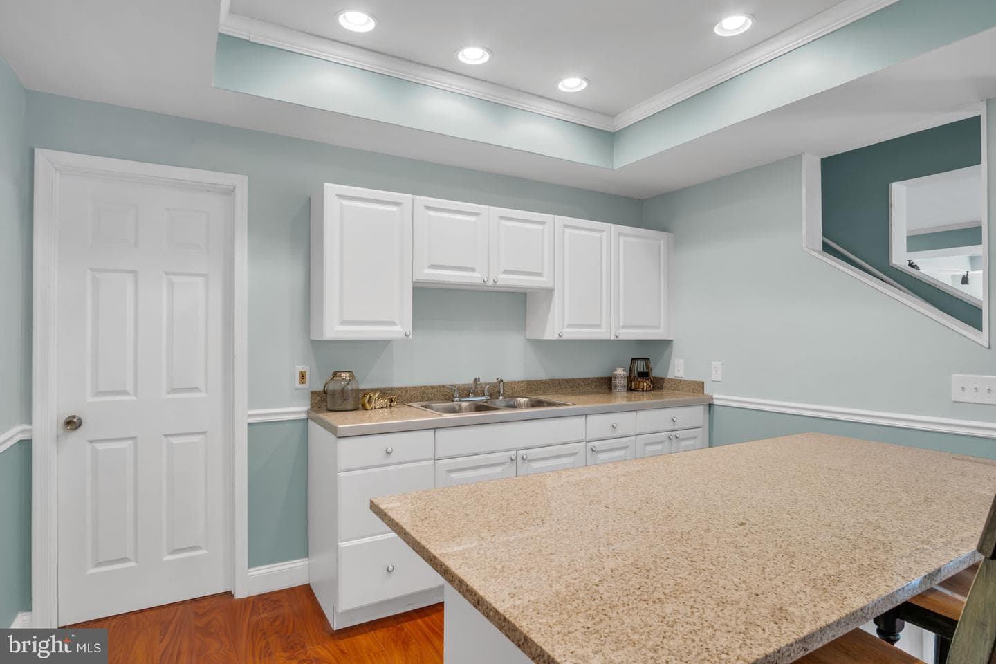 5615 Charlton Way photo 39