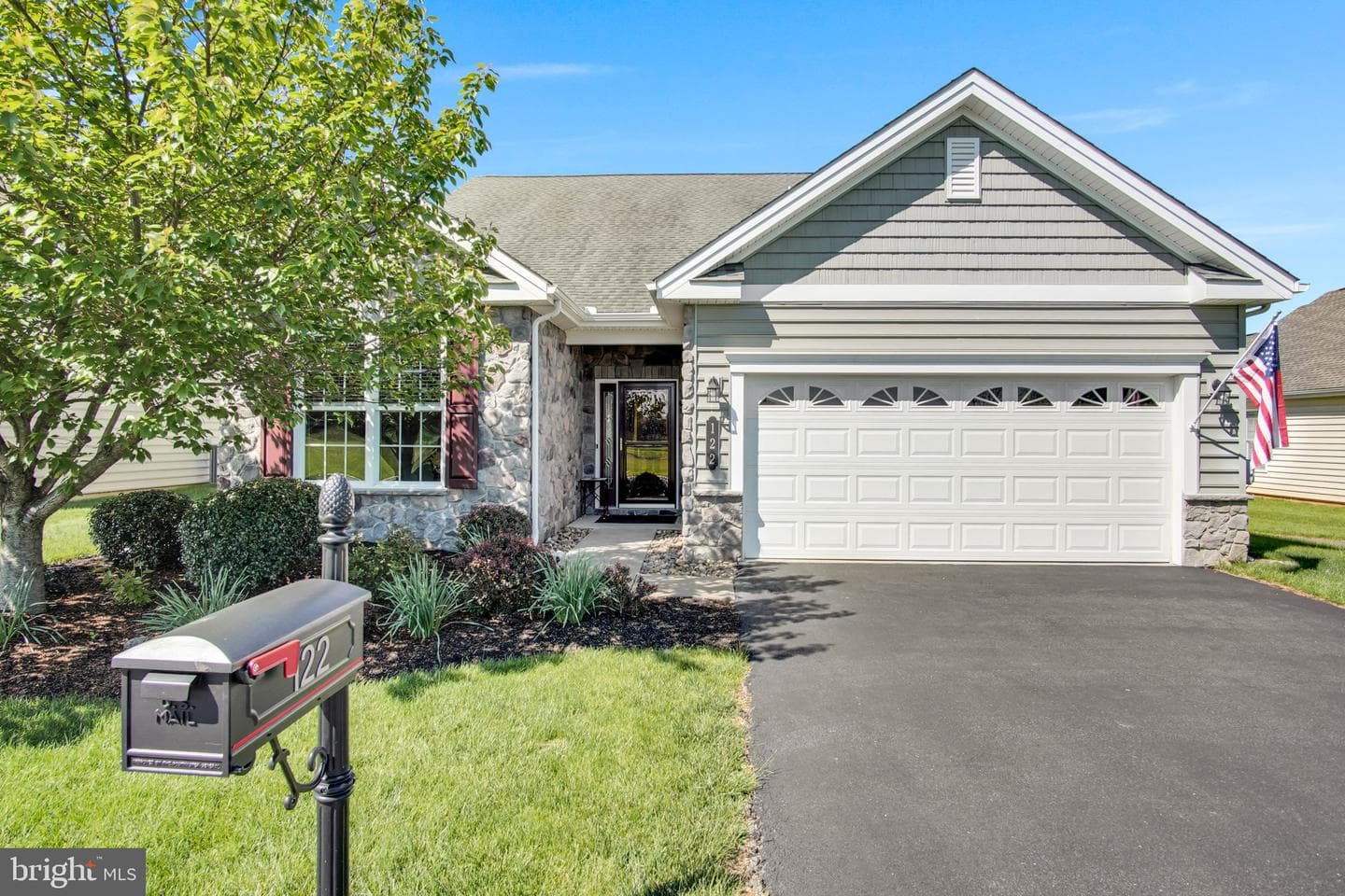 122 Independence Way, Mechanicsburg
