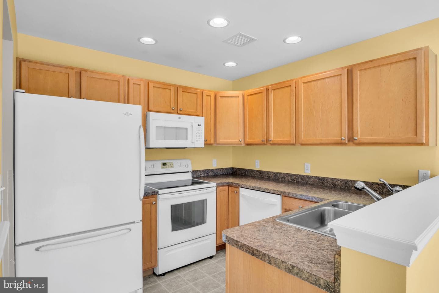 206 Brighton Drive photo 7