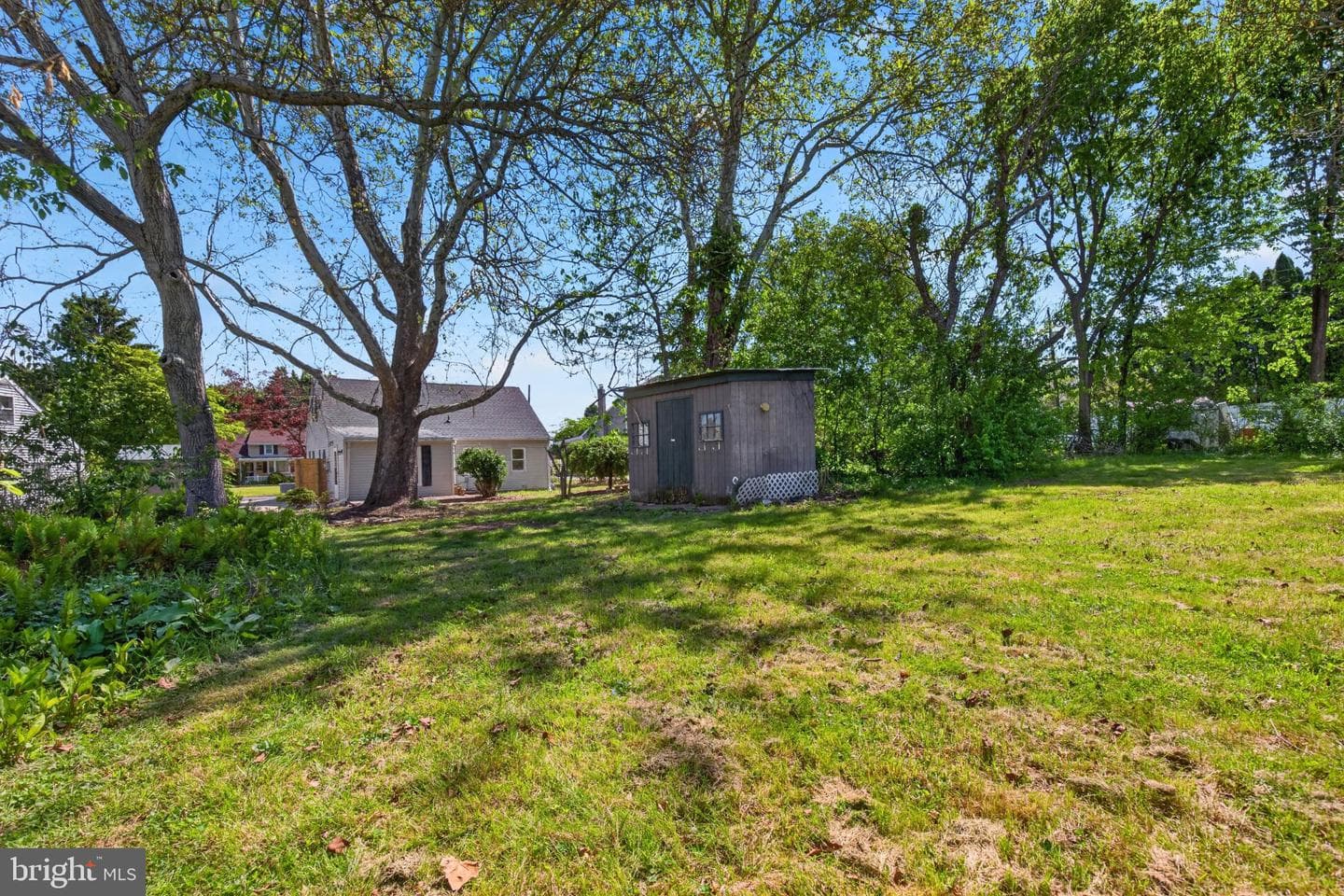 340 Charles Road photo 30