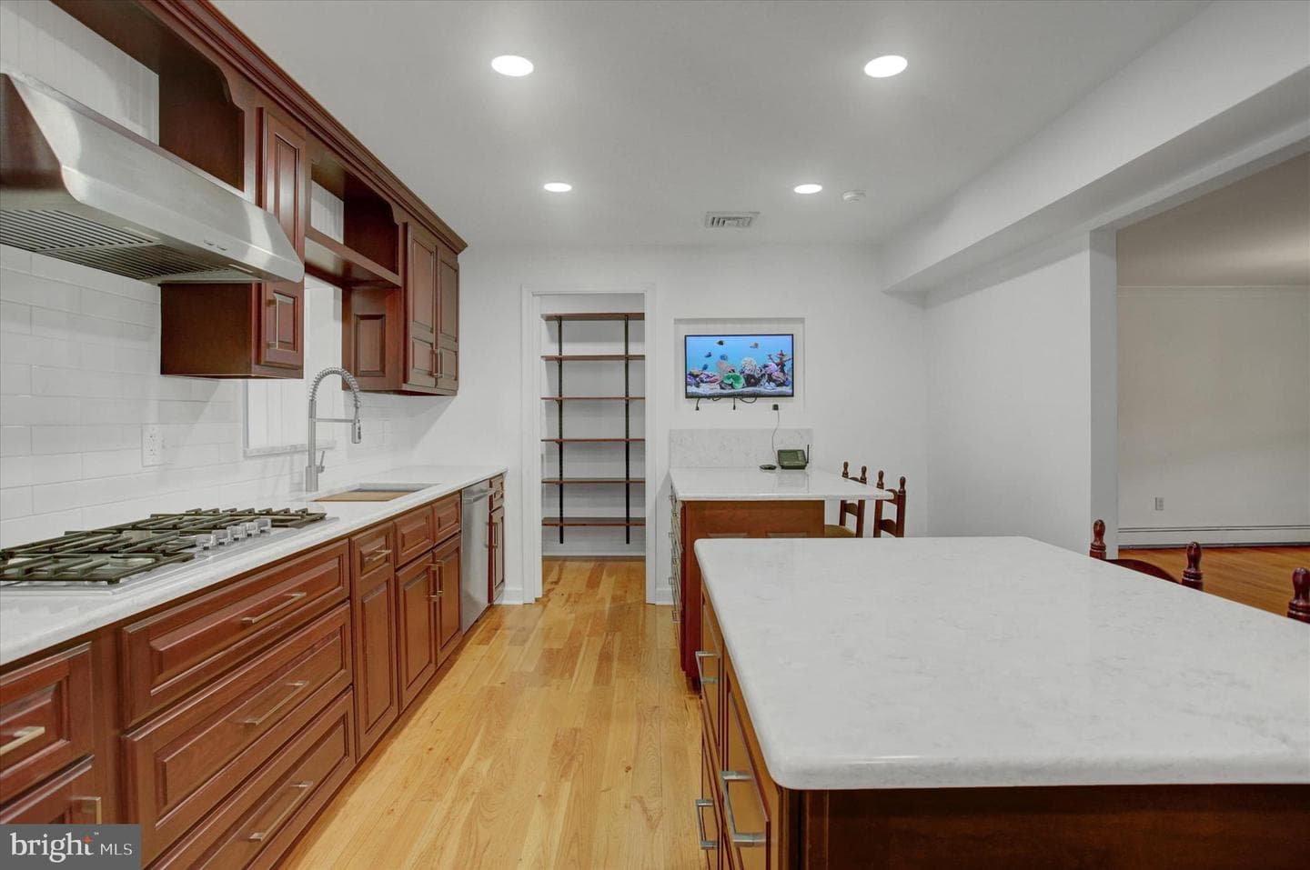 98 Peach Glen Road photo 11