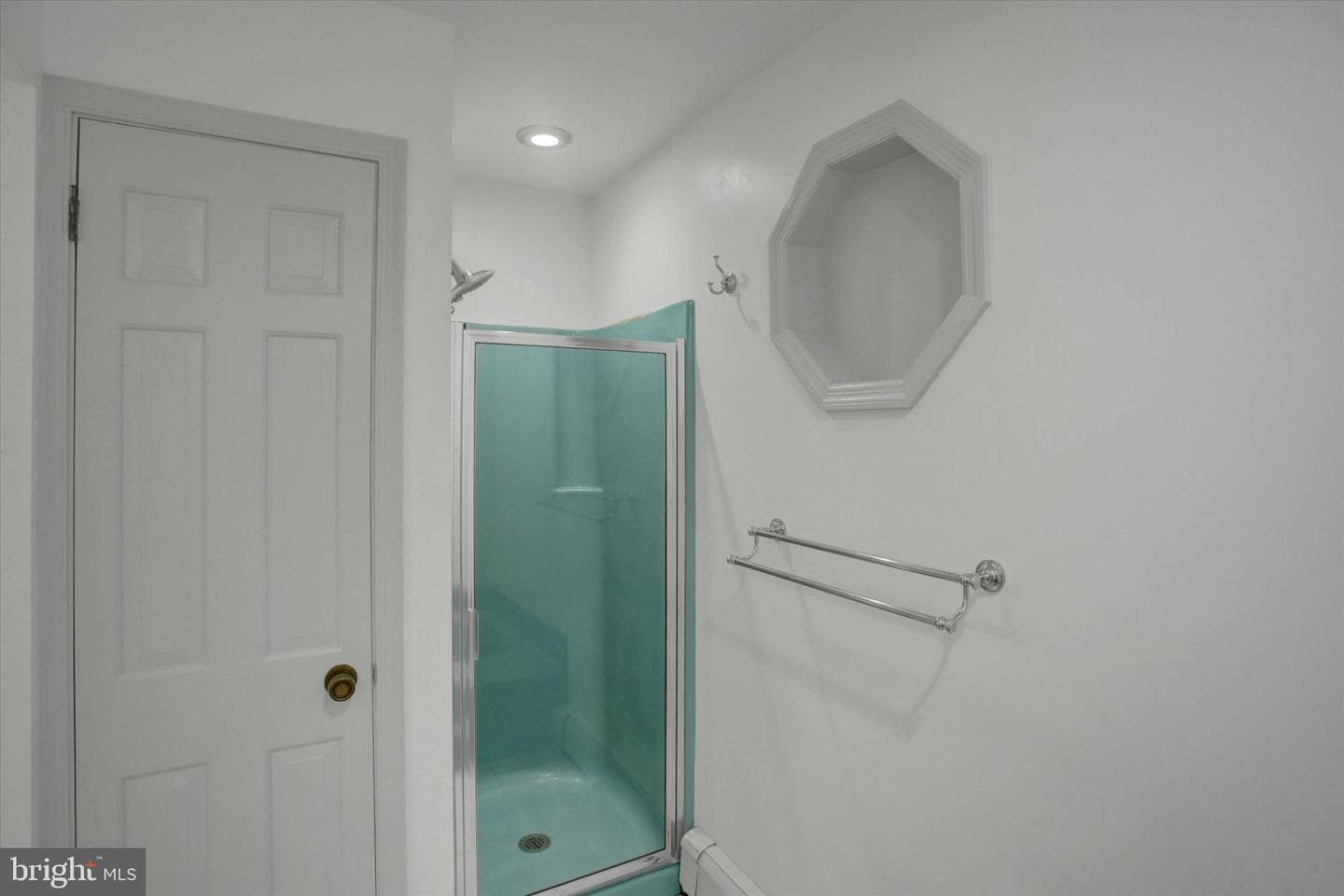98 Peach Glen Road photo 28