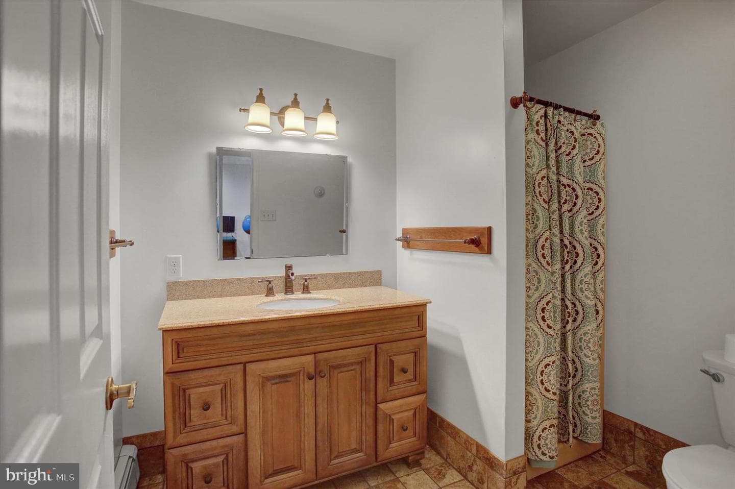 98 Peach Glen Road photo 44