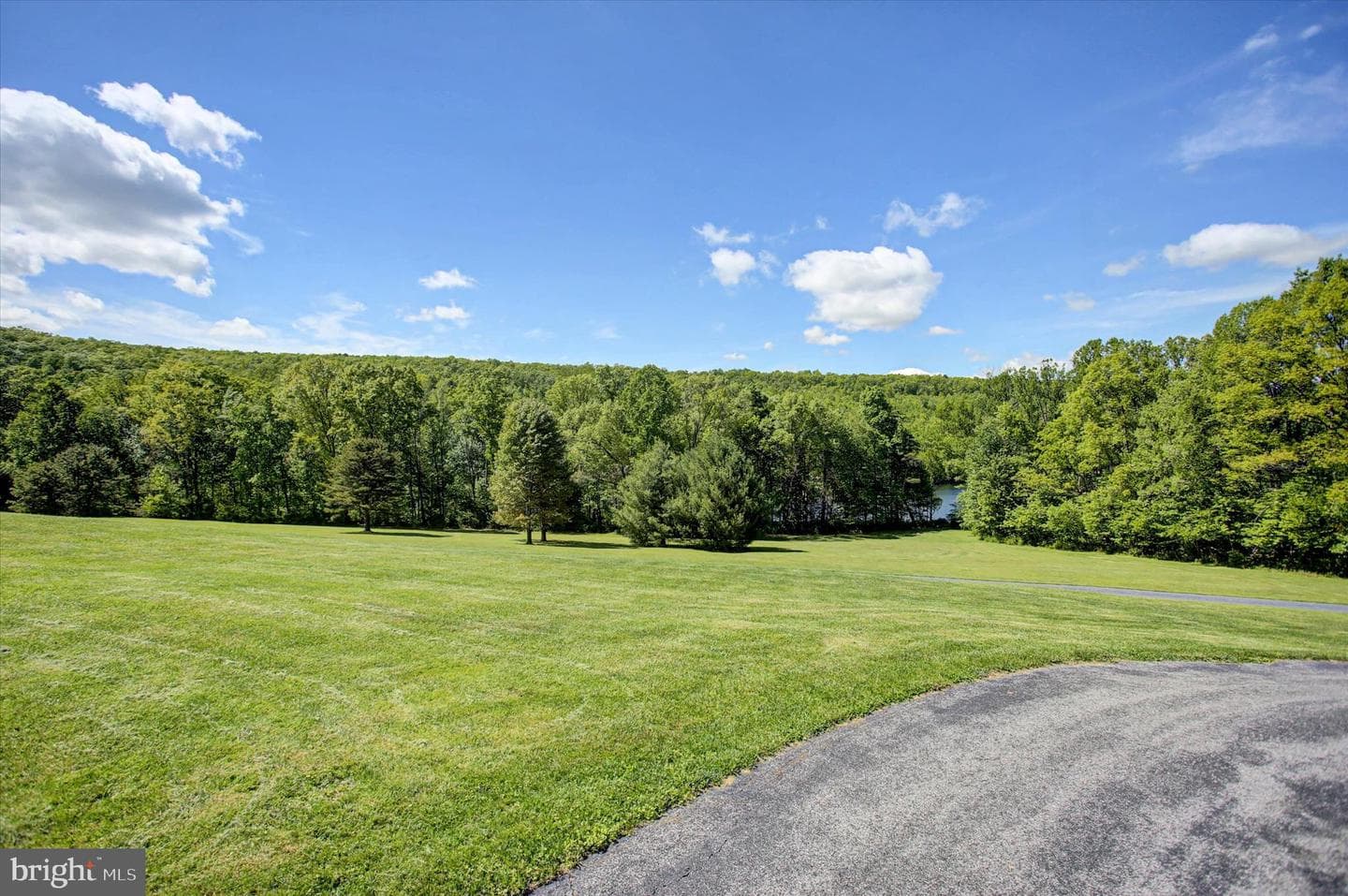 98 Peach Glen Road photo 56