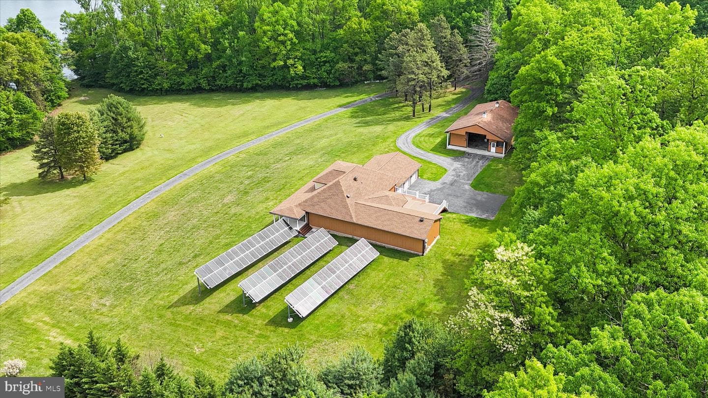 98 Peach Glen Road photo 83