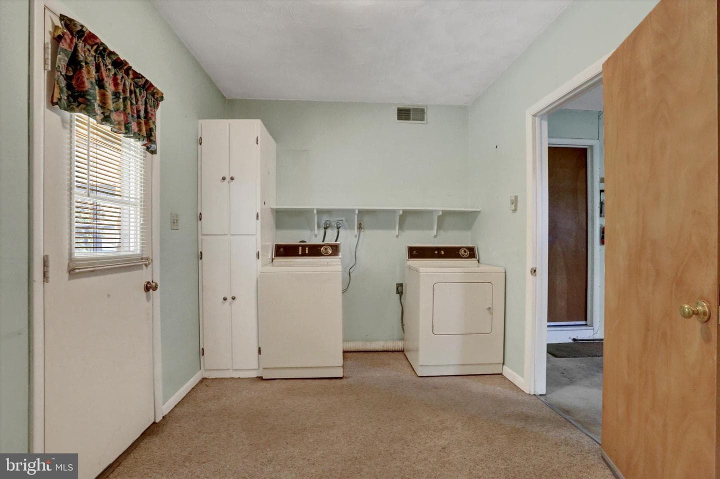415 Alison Avenue photo 33