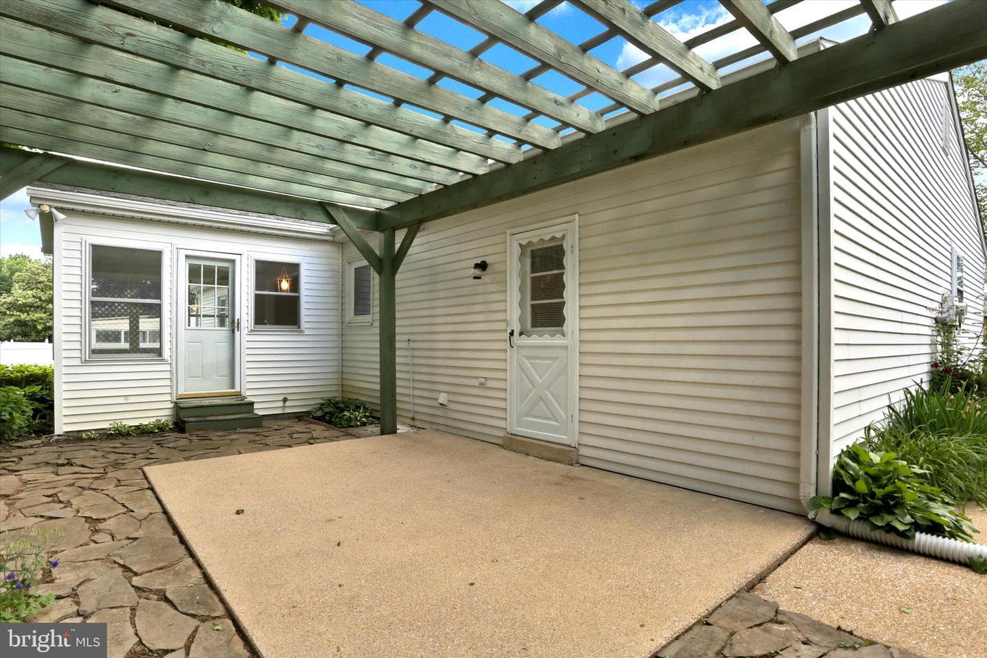415 Alison Avenue photo 39