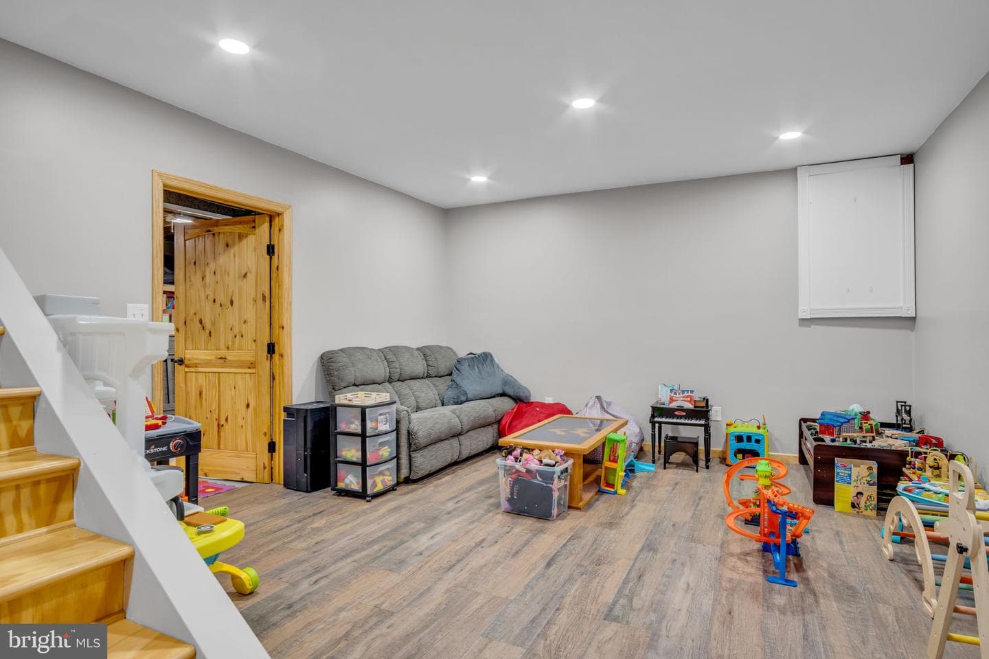 488 Petersburg Road photo 17