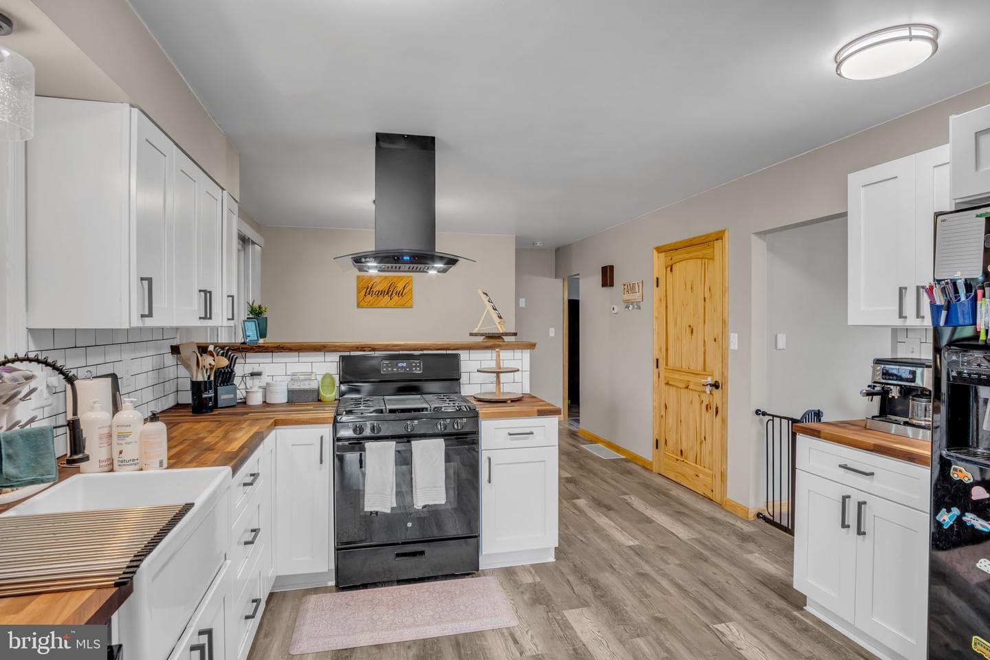 488 Petersburg Road photo 5