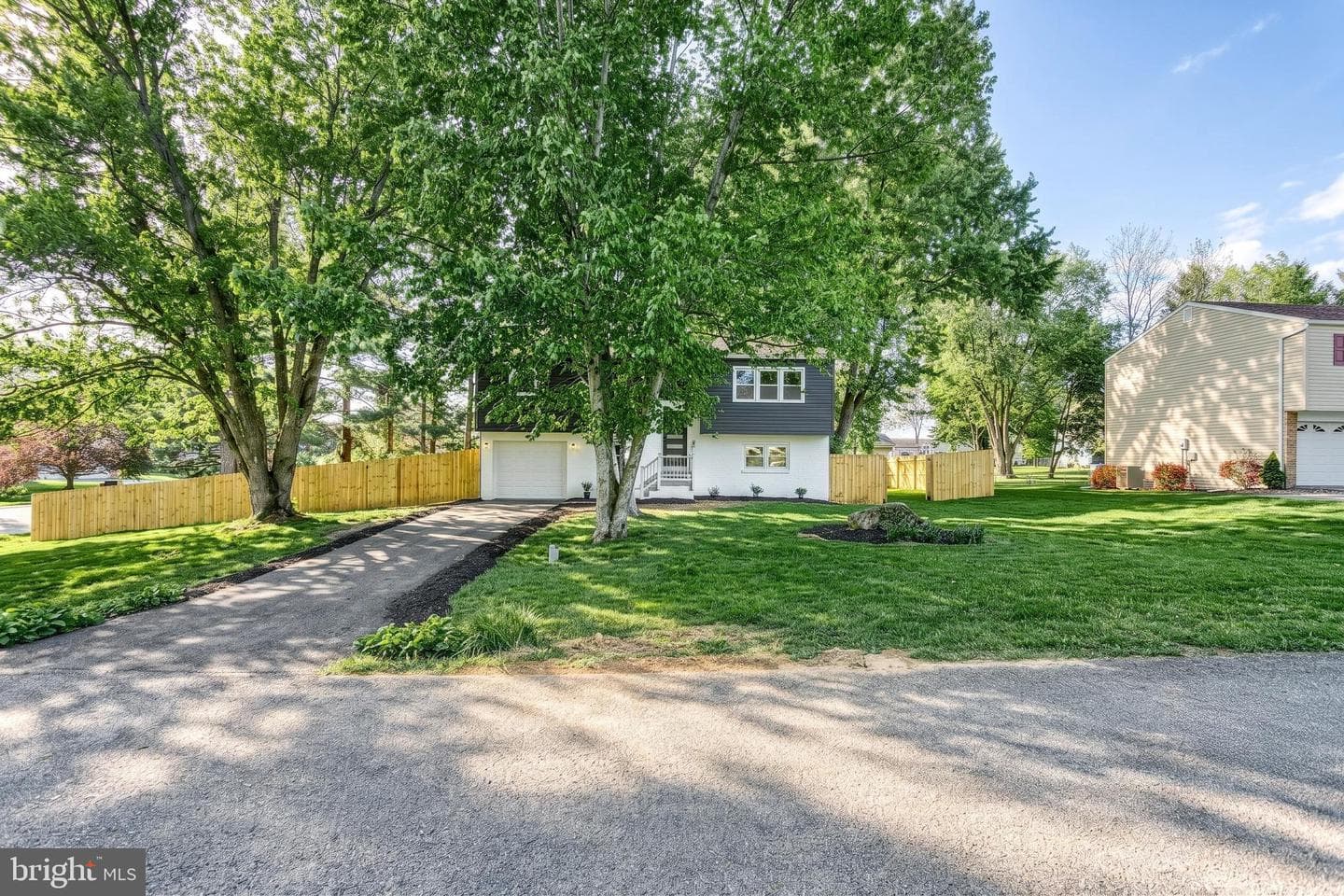 421 Fairway Drive photo 5