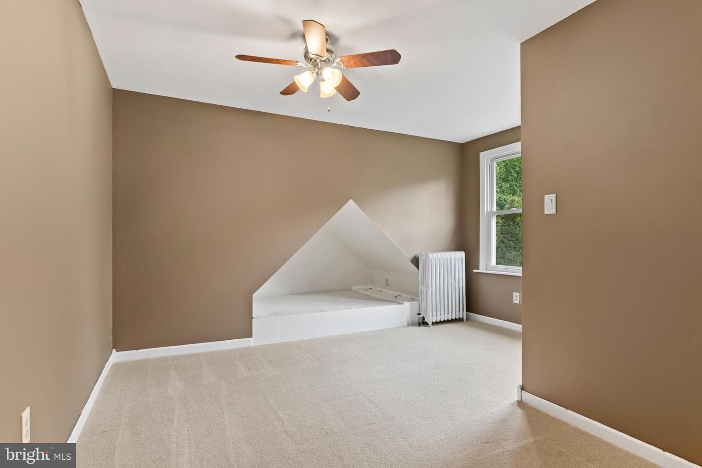 120 Yates Street photo 30