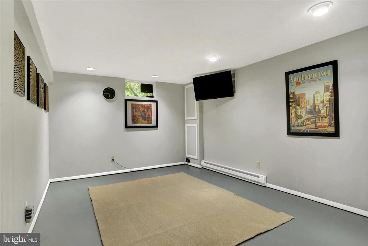 332 Blacklatch Lane photo 34