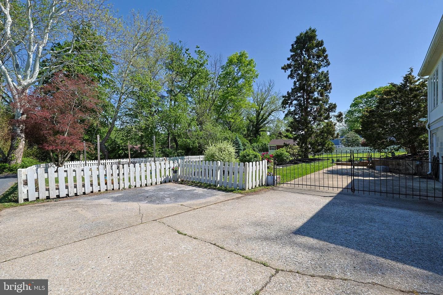840 Grantham Road photo 16