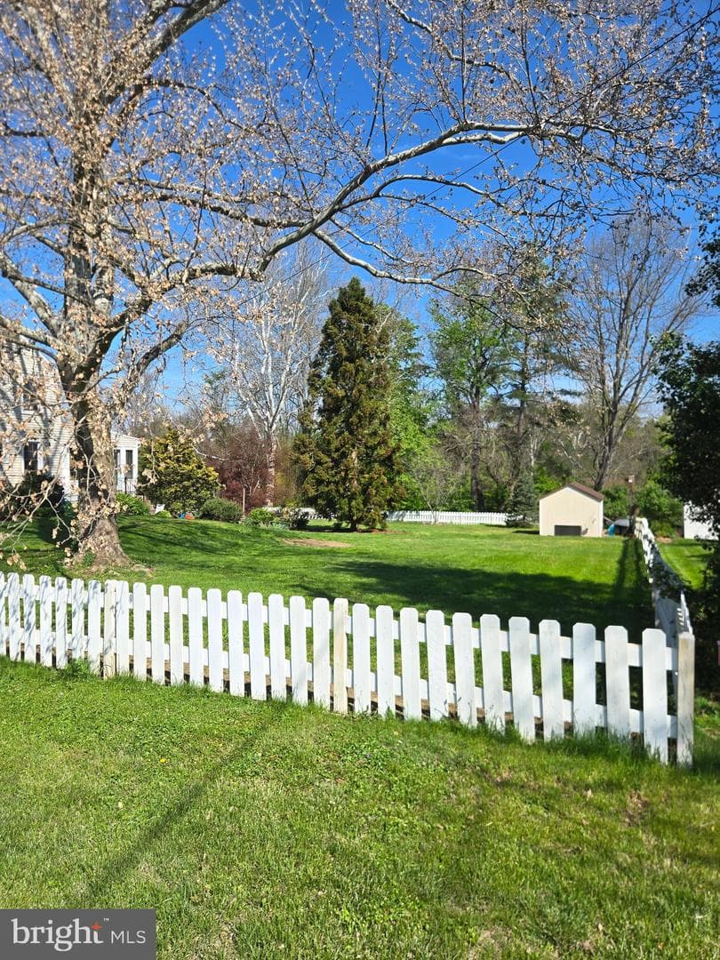 840 Grantham Road photo 7
