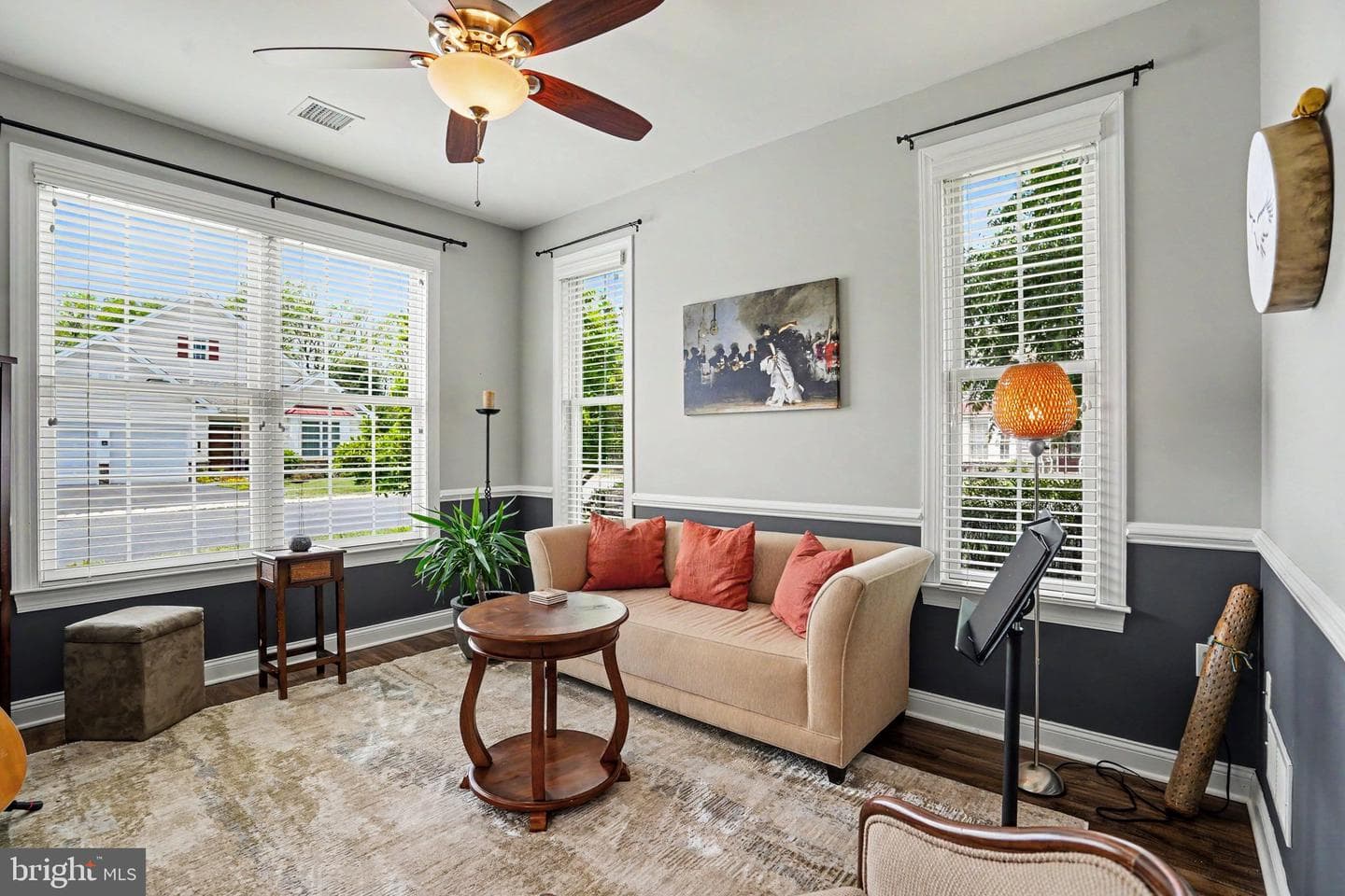 254 Colonial Drive photo 3