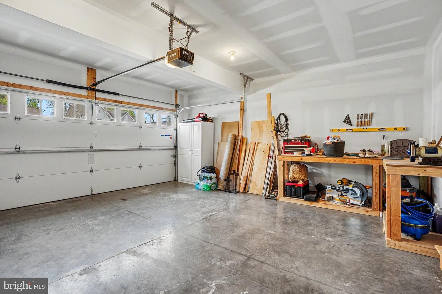 948 W North Street photo 35