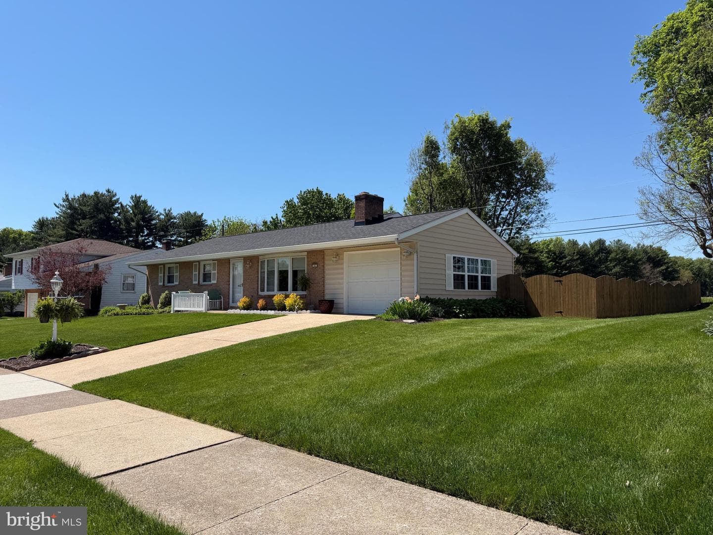 31 S West Avenue photo 4