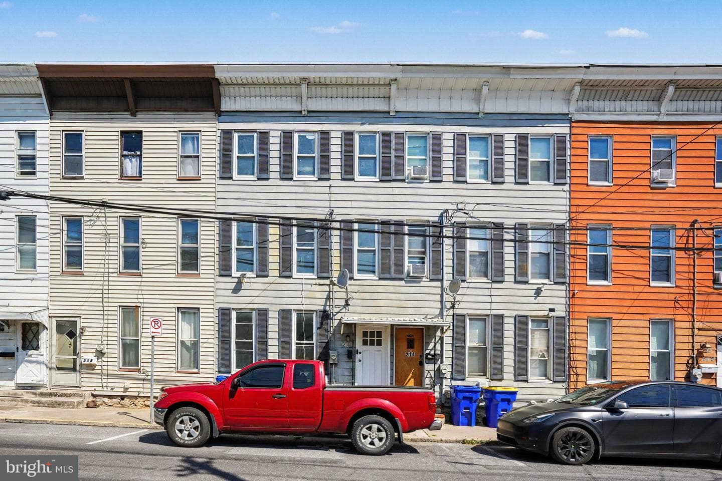 216 W Allen Street