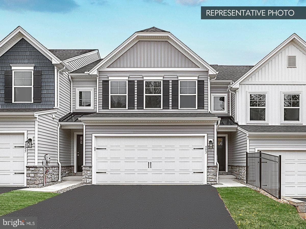 2225 Hampden Court #lot 24, Enola