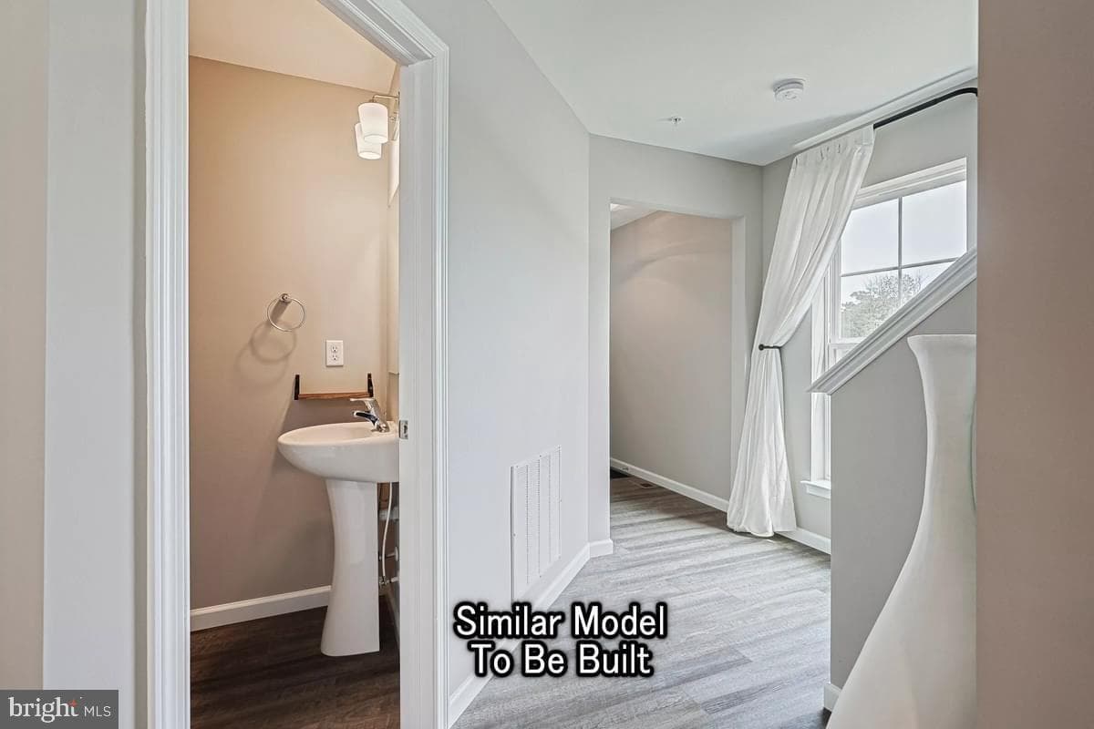2235 Hampden Court #lot 25 photo 5