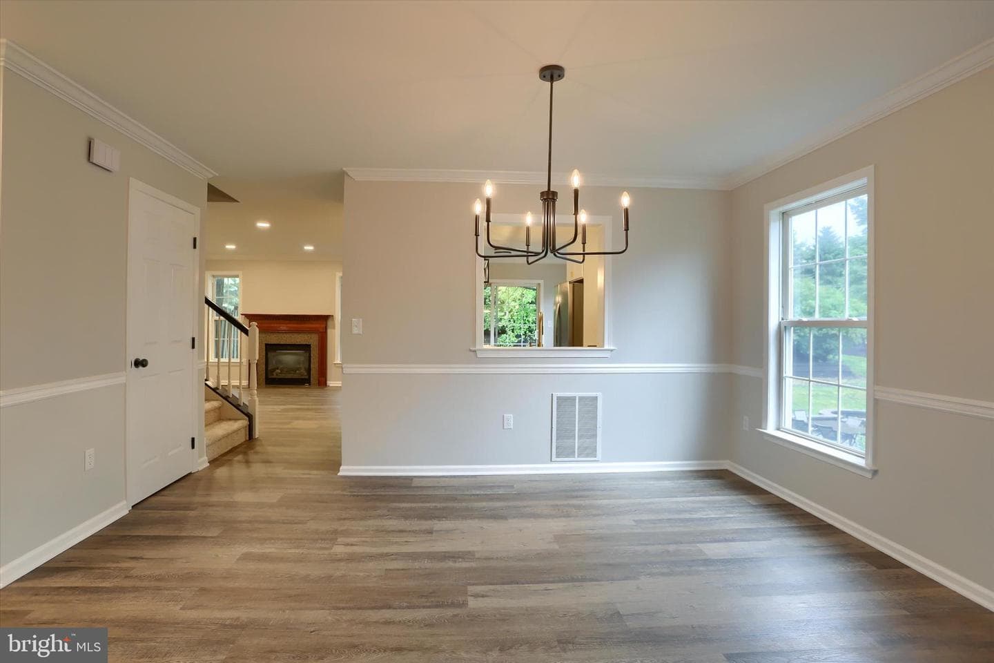1199 Cross Creek Drive photo 4