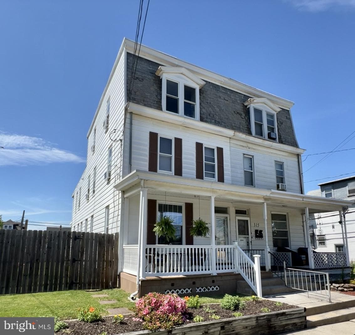 317 6th Street