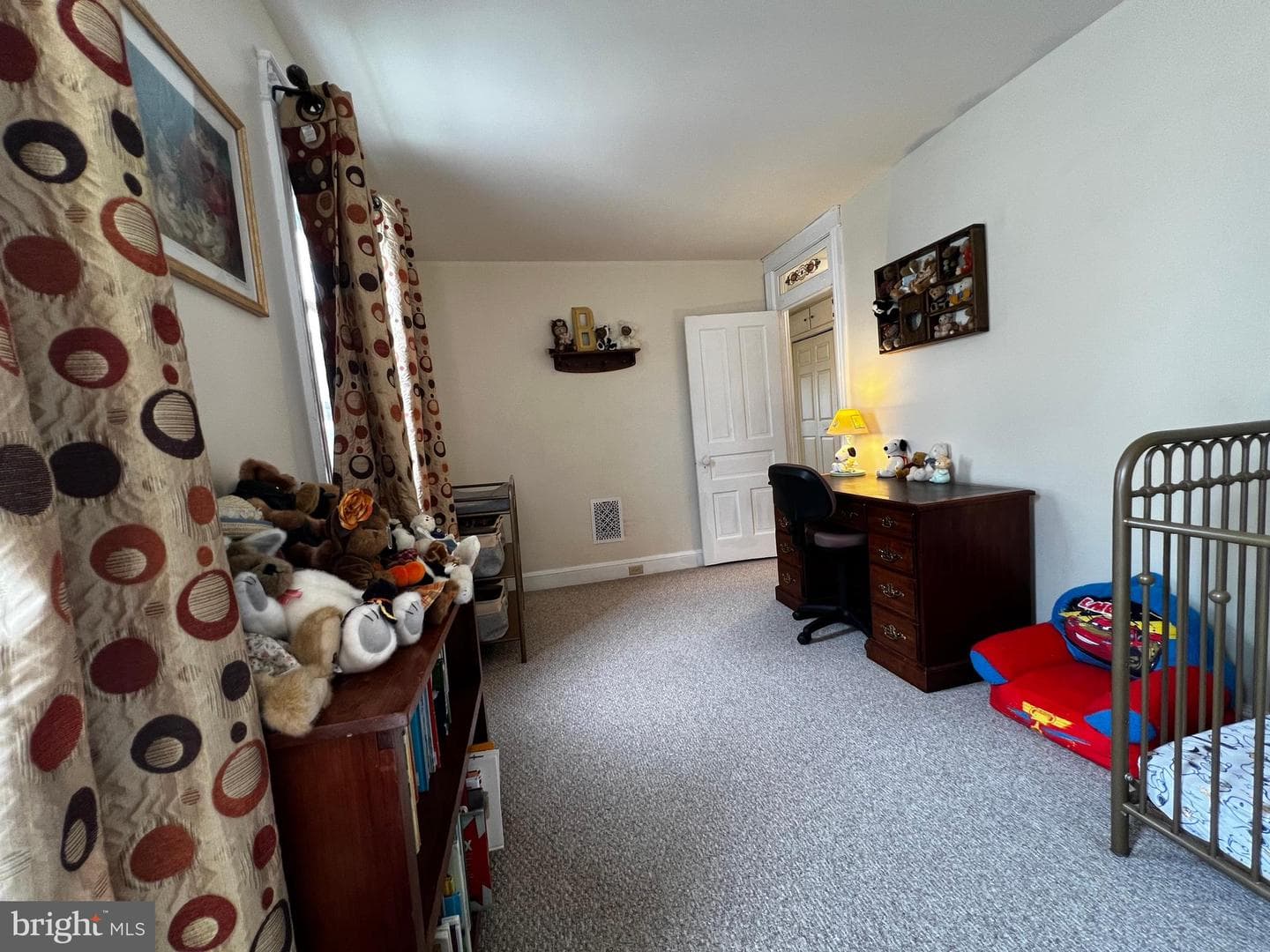 317 6th Street photo 17
