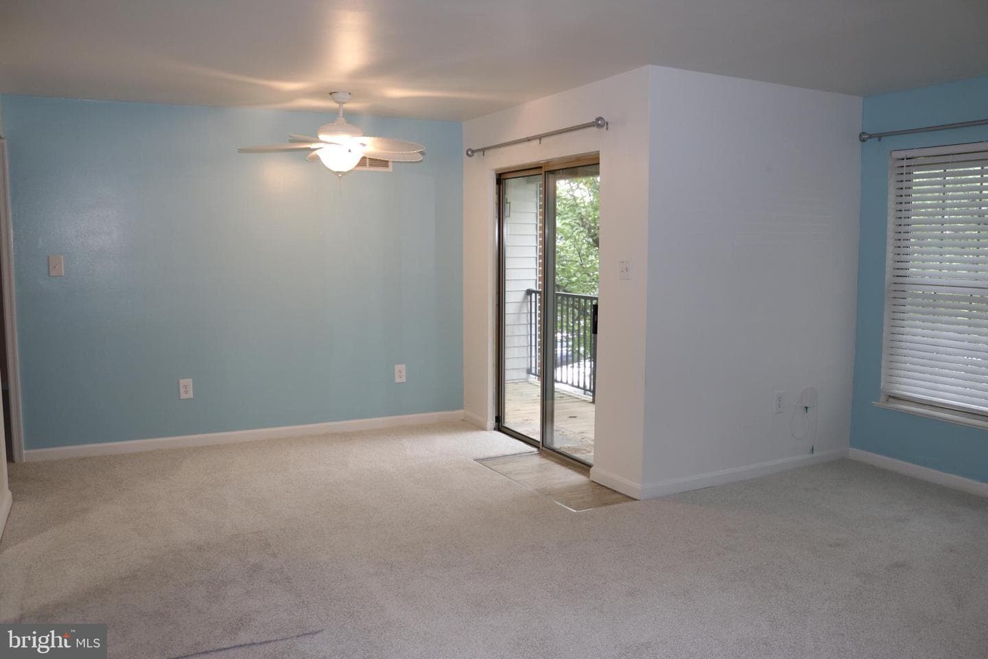 5401 Oxford Drive #08 photo 9