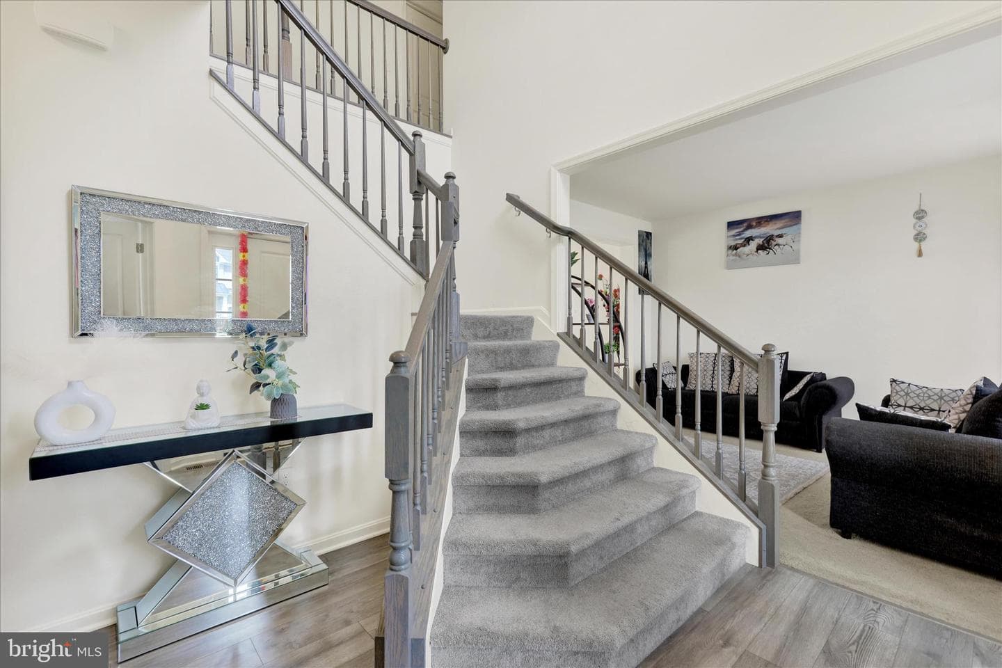 69 Bennington Way photo 4