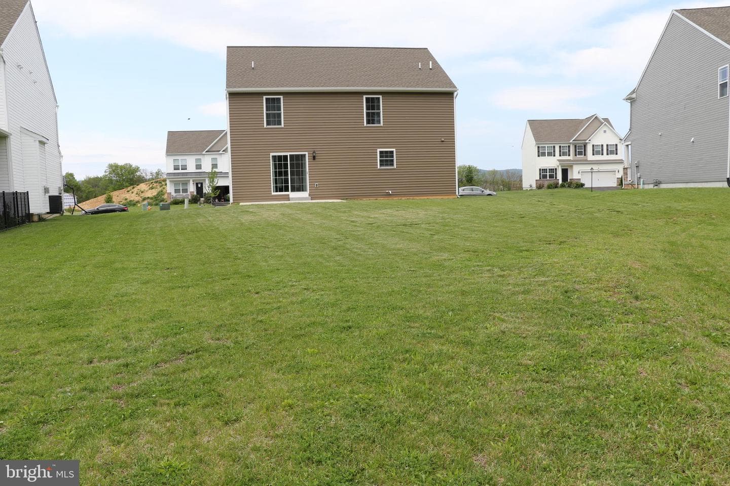 83 Bennington Way photo 32