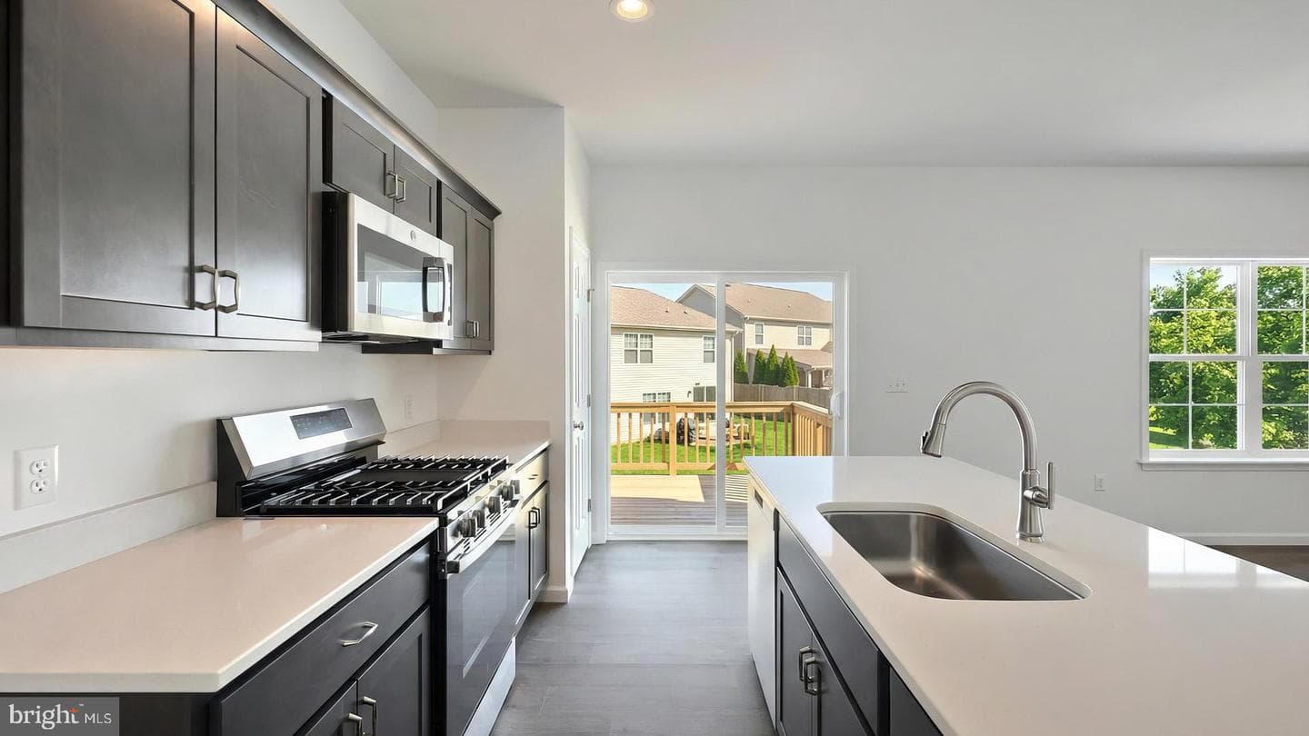 40 Glenn View photo 18