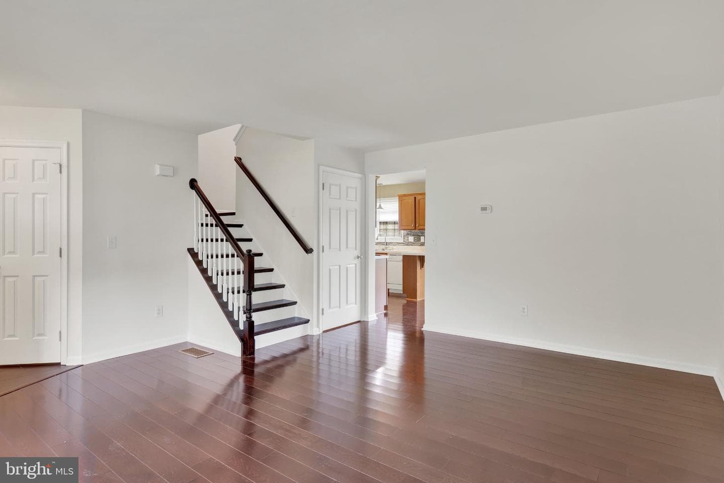 13 Kingsbridge Circle photo 11