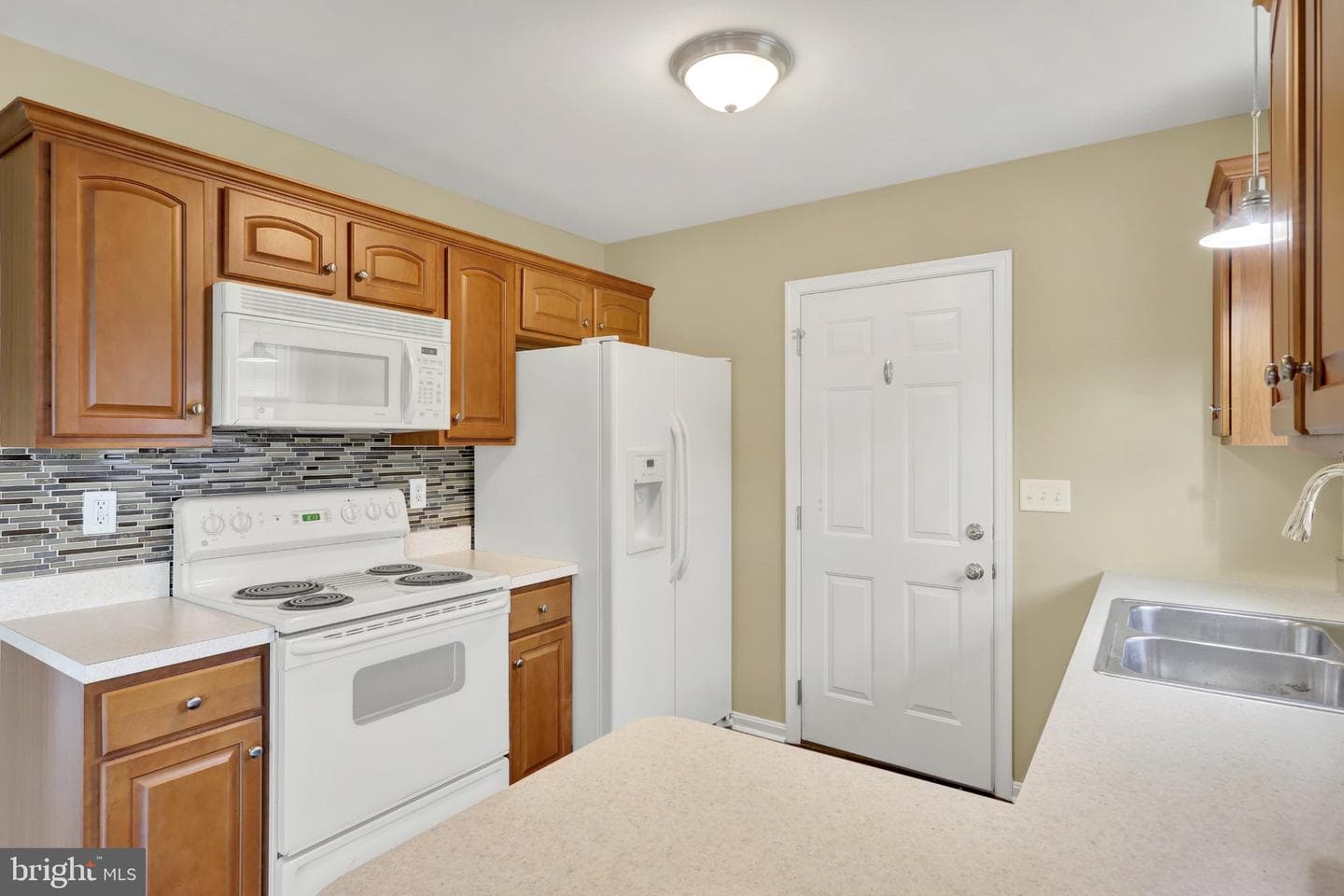13 Kingsbridge Circle photo 13