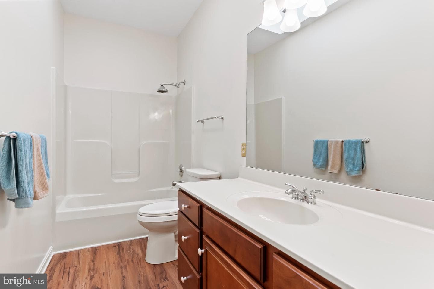 2202 Brunswick Avenue photo 24