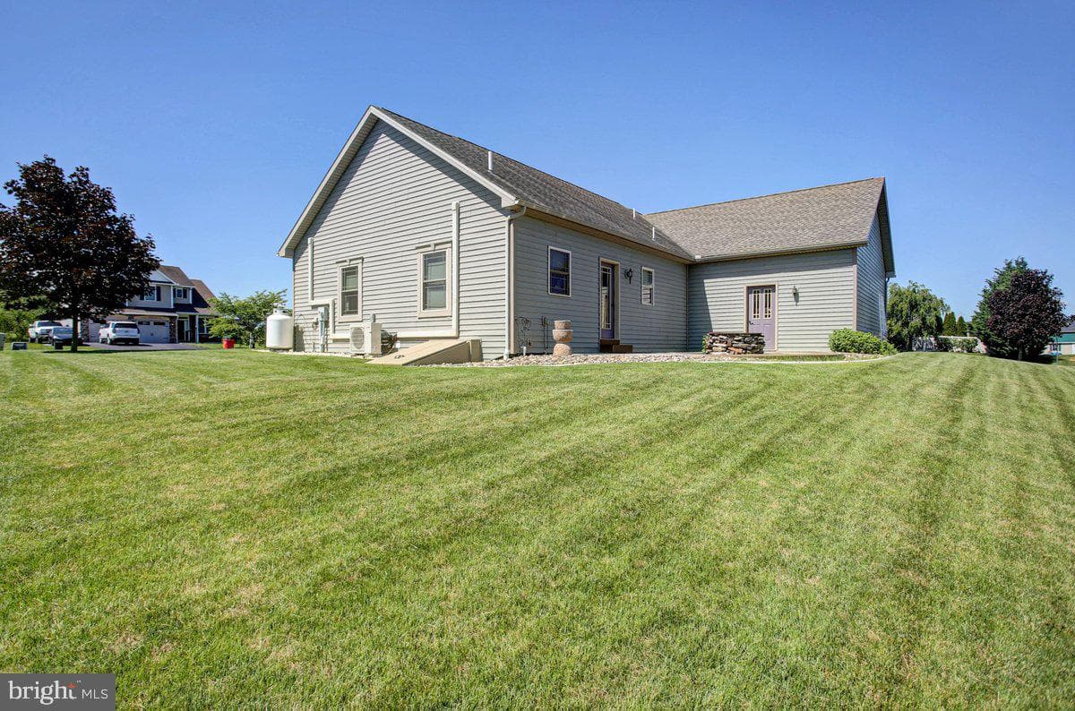 702 Southwood Drive photo 36